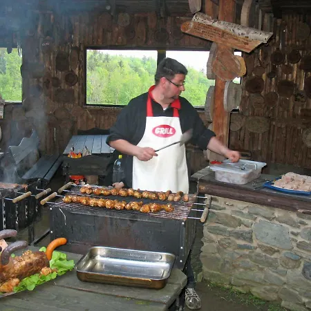 مزرعة للإقامة Szalas Muflon - Mufflonhuette *