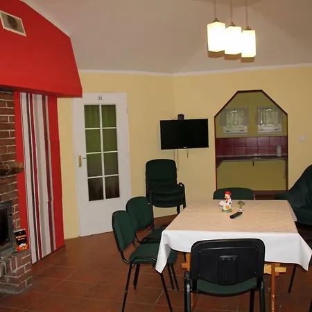 Szalas Muflon - Mufflonhuette مزرعة للإقامة